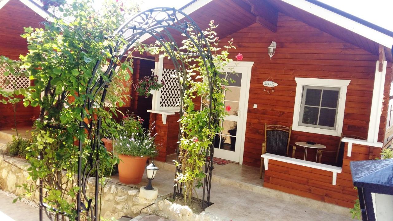 Guest House Yanita Varna Eksteriør bilde