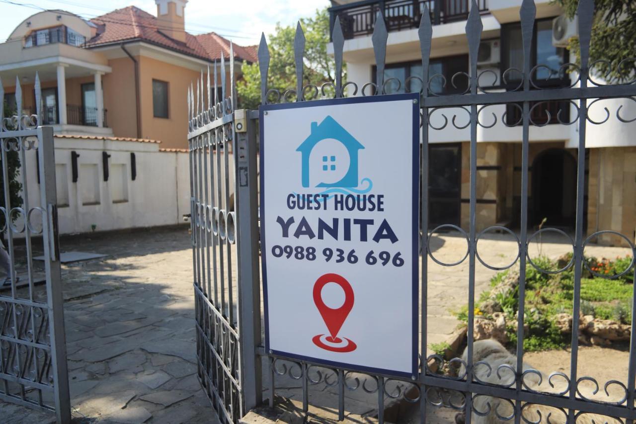 Guest House Yanita Varna Eksteriør bilde